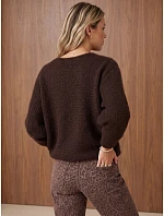 Dámsky oversize sveter so zberaným predným dielom, čokoládová farba, FashionStreet MY2646 Dámsky oversize sveter so zberaným predným dielom, čokoládová farba, FashionStreet MY2646