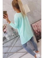 Oversize blúzka s dúhovou potlačou pier vo farbe mint Oversize blúzka s dúhovou potlačou pier vo farbe mint
