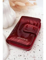 Lakovaný dámský peněženka s malými červenými detaily Luretta