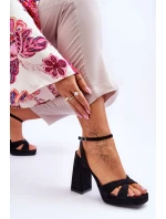 Zamszowe Sandały Na Kwadratowym Obcasie Czarne Powerful