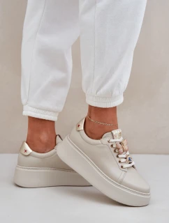 Damskie Skórzane Sneakersy Na Platformie Z Ozdobami CheBello 4292 Jasnobeżowe