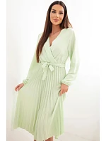 Šaty so skladaným spodným dielom jablko