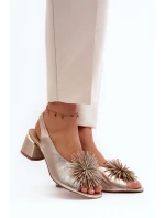 Skórzane Sandały Z Ozdobą Laura Messi 2719 Złote