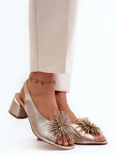 Skórzane Sandały Z Ozdobą Laura Messi 2719 Złote