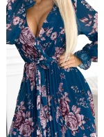 519-3 Plisované šifónové dlhé šaty s výstrihom, dlhými rukávmi a opaskom - MODRÉ s kvetmi 519-3 Plisované šifónové dlhé šaty s výstrihom, dlhými rukávmi a opaskom - MODRÉ s kvetmi