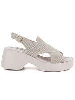 Dámske kožené sandále na platforme béžovej farby S.Barski 7005