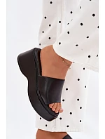 Dámské nazouváky na platformě Černé Virelia