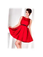 Dámske spoločenské šaty FOLD so skladmi a opaskom stredne dlhé červené - Červená - Numoco
