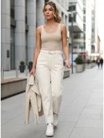 Dámske džínsy regular fit s vysokým pásom a opaskom krémové FashionStreet UY2914