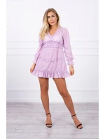 Šaty s ozdobnými volánikmi fialovej