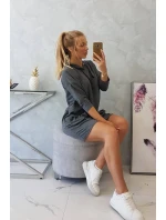 Šaty s kapucňou v grafitovej farbe