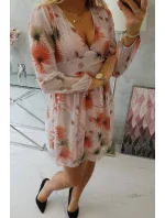 Vzdušné šaty s kvetinovým motívom púdrovo ružové