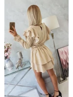 Šaty so zvislými volánmi béžovej