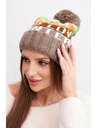 Dámska zimná čiapka s vlnou a nápisom s veľkou bambulou K422 cappuccino