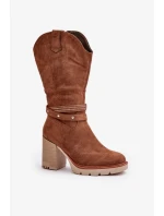 Topánky na podpätku model 201320 Krok vo veľkom štýle