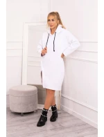 Šaty s kapucňou a bočným rázporkom bielej