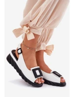 Skórzane Sandały Damskie Na Koturnie z Ozdobą Artiker 56C2157 Białe