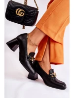 Skórzane Czółenka Z Łańcuchem Laura Messi 2515 Czarne