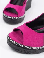 Dámske sandále na podpätku FL1628 Fuchsia - GOODIN Dámske sandále na podpätku FL1628 Fuchsia - GOODIN