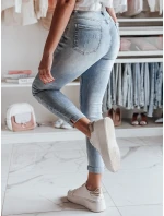 Dámske úzke džínsy s trením svetlomodrej farby FASHIONIX FashionStreet UY2708 Dámske úzke džínsy s trením svetlomodrej farby FASHIONIX FashionStreet UY2708