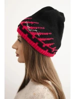 Dámska zimná vlnená čiapka s geometrickým vzorom a kamienkami K469 black + fuchsia