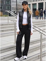 Krátka dámska vesta z ekologickej kože, čierna, FashionStreet TY5733 Krátka dámska vesta z ekologickej kože, čierna, FashionStreet TY5733
