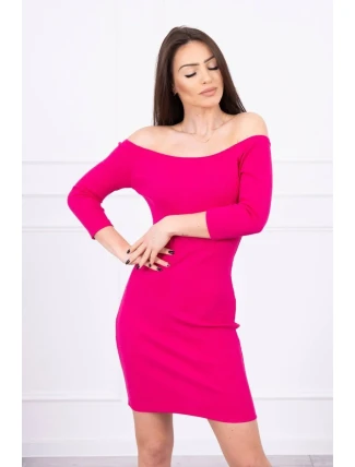 Pruhované vypasované šaty fuchsiovej farby