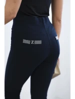 Bavlnené nohavice so zirkónmi na zadných vreckách tmavomodré Bavlnené nohavice so zirkónmi na zadných vreckách tmavomodré