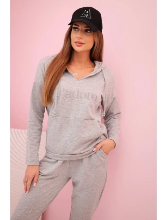 Dámska bavlnená tepláková súprava s kapucňou a potlačou sivá Dámska bavlnená tepláková súprava s kapucňou a potlačou sivá