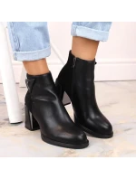 D&A S.Barski Premium Collection W OLI238 čierne zateplené čižmy s ozdobným stĺpikom D&A S.Barski Premium Collection W OLI238 čierne zateplené čižmy s ozdobným stĺpikom