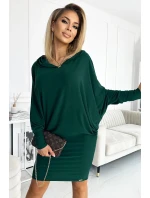 Dámske netopierie šaty vo fľaškovo zelenej farbe s kapucňou 400-1 Dámske netopierie šaty vo fľaškovo zelenej farbe s kapucňou 400-1