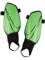 ŠPORT Charge GRD chrániče kolien SP2165 - Nike