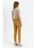 K055 Nohavice s úzkymi nohavicami - škoricové