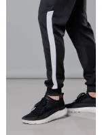 Čierno-biele pánske teplákové nohavice so vsadkami (8K172) Čierno-biele pánske teplákové nohavice so vsadkami (8K172)