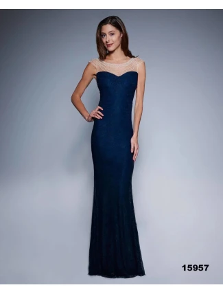 Dámske spoločenské šaty šoky soka s perličkami a čipkou dlhé tmavo modré - Tmavo modrá / XL - šoky & soka