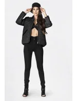 Tenká čierna dámska bunda s ozdobným prešívaním (JIN226)