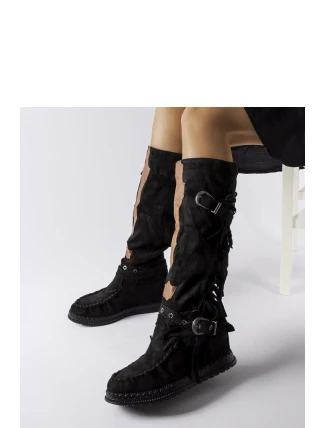 Čižmy na klinovom podpätku model 205791 Solea