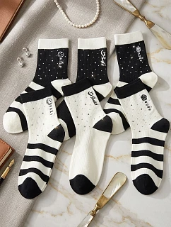 WiK SO&LI QY009-11 Dámske ponožky 060 Zirconia vzor 35-42