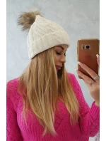 Fleecová kockovaná čiapka K226 ecru