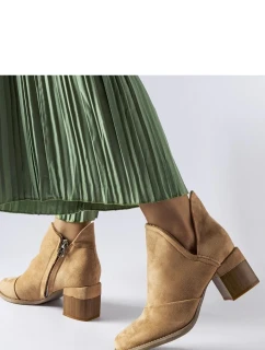 Boty na podpatku  model 204771 Solea