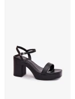 Sandále na podpätku model 214093 Krok vo veľkom štýle
