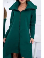Zateplené šaty s dlhšími bokmi tmavo zelené