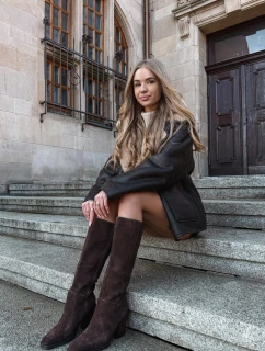 Zamszowe Kozaki Na Słupku Zamek Czekoladowe Lissara