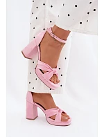 Dámské sandály na podpatku s imitací semiše růžové Rosetta