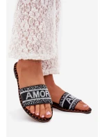 Klapki Damskie Na Płaskim Obcasie Ze Zdobieniem Amore Czarne Avelina