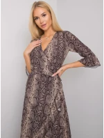 Šaty TW SK BI 24502 1.64P čierna a béžová Šaty TW SK BI 24502 1.64P čierna a béžová