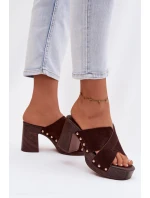 Dámské sandály na podpatku se zlatými přezkami Čokoládové Nerelle