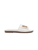 Klasické biele ponožky na plochom podpätku pre ženy Klasické biele ponožky na plochom podpätku pre ženy