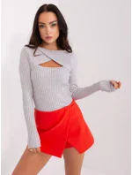 PM SW PM1082 jumper.03X svetlo šedá