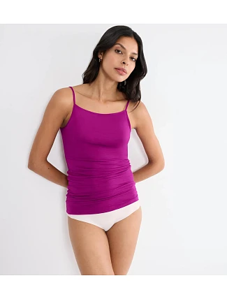 BEAUTY LAYERS - Top s úzkymi ramienkami: ľahký halter s hladkým pádom Triumph BEAUTY LAYERS - Top s úzkymi ramienkami: ľahký halter s hladkým pádom Triumph